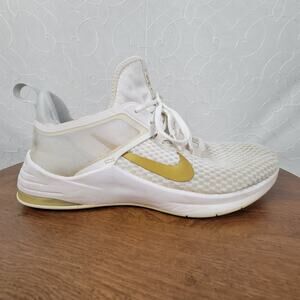 Nike Air Max Womens Bella TR 2 Shoes 9.5 White Metallic Gold Sneakers AQ7492-101